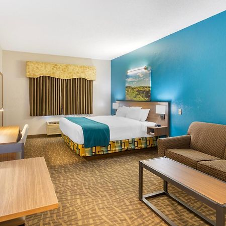 Everspring Suites Бисмарк Екстериор снимка