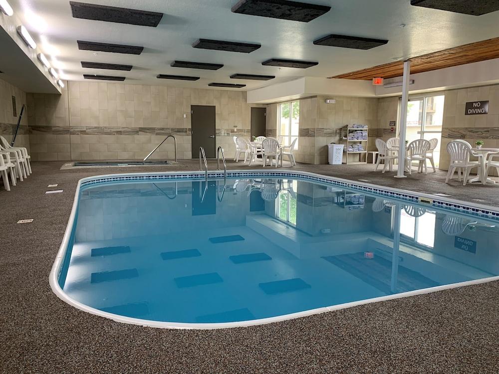 Everspring Suites Бисмарк Екстериор снимка