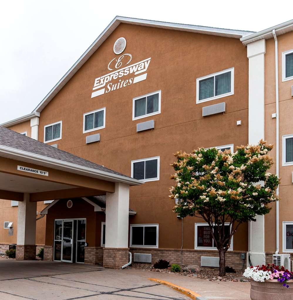 Everspring Suites Бисмарк Екстериор снимка