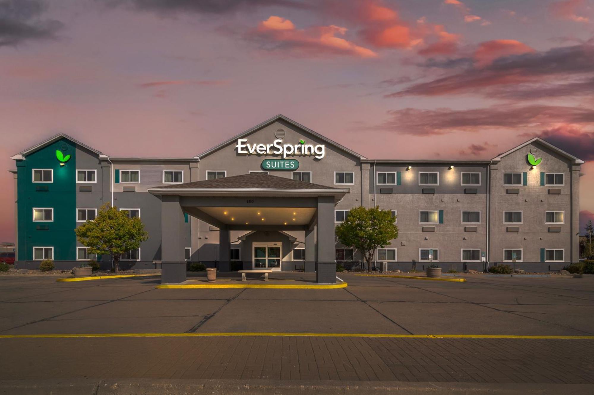 Everspring Suites Бисмарк Екстериор снимка