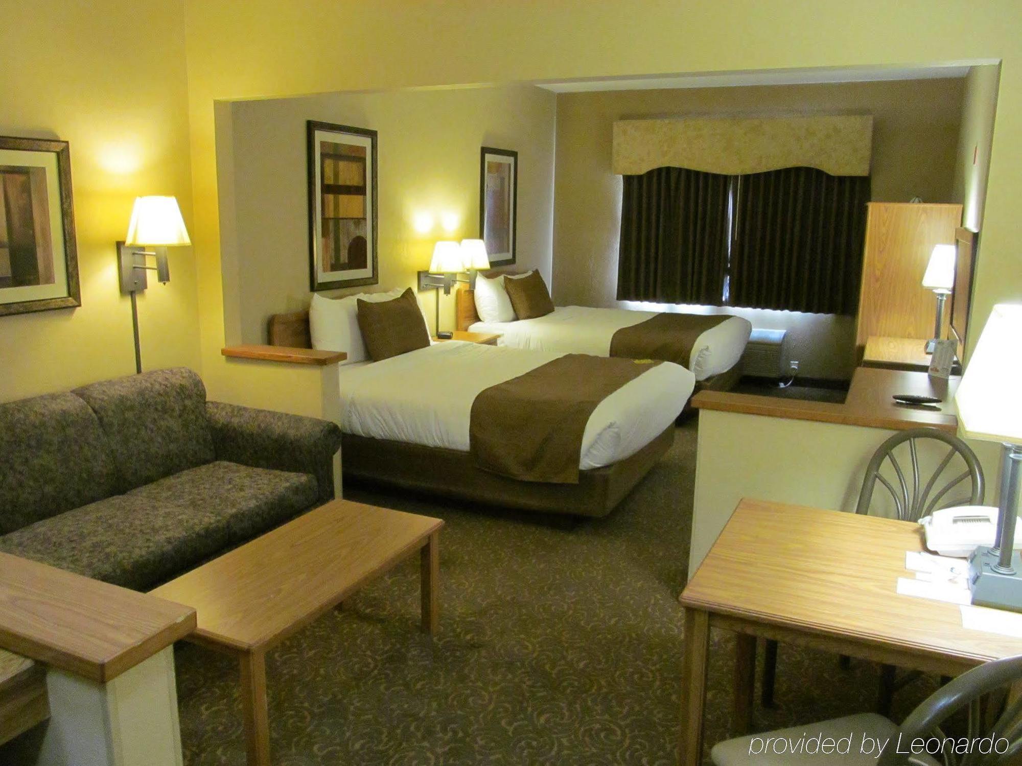 Everspring Suites Бисмарк Екстериор снимка